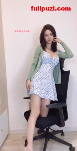 主持人钱枫性侵事件主角！米兰大坏蛋原熊猫36w粉PUBG主播典藏视频合集【10V/430M】
