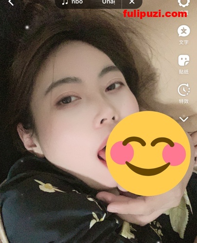 绝版！马赛克也遮不住的颜值！ 推特完美气质淫妻【北方有佳人】淫乱群P绿帽生活【666P+24V/145M】
