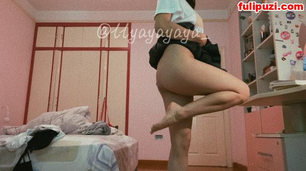 腐女萌妹【llyayayaya_】推特福利 大奶蜜桃臀快掌握不住了【313P+92V/187M】