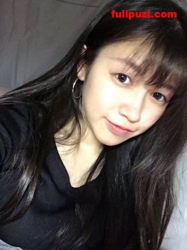 百度云泄密系列31-口交女上还后入！颜值超高的小美女与男友私密照流出！ 【324P+9V/4.2GB】