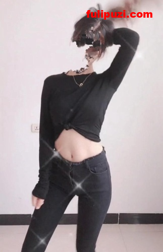 收费论坛超强乱伦首发！喝酒玩色子终于上了垂涎已久的会蹦迪的性感骚嫂子【203P+18V/1.77G】