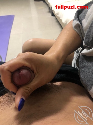 海角大神和小姨妈的乱伦记录 五一假期拽着姨妈奶子狂插姨妈嘴【657P+16V/886M】