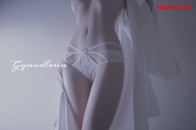 完美身材又纯又欲！ 推特二次元萌妹【Cerise】高冷风福利自拍【541P+15V/147M】