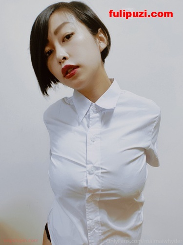 声音香酥入骨！Onlyfans极品巨乳网红何麦枒自拍福利合集【716P+54V+1PDF/3G】