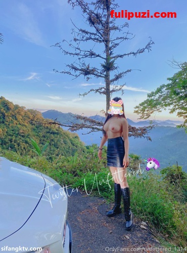 推特Onlyfan网红女神级别反差婊气质美女《梁幼幼》大尺度收费解锁视图集【250P+55V/3.96G】