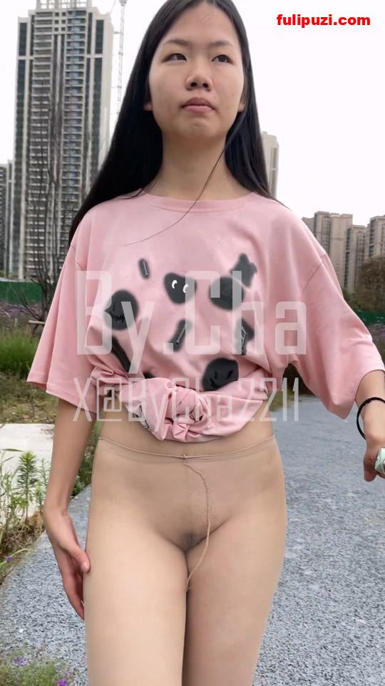 独家整理首发！推特大神查小理2024调教母狗做任务原版合集【17V/7.26G】