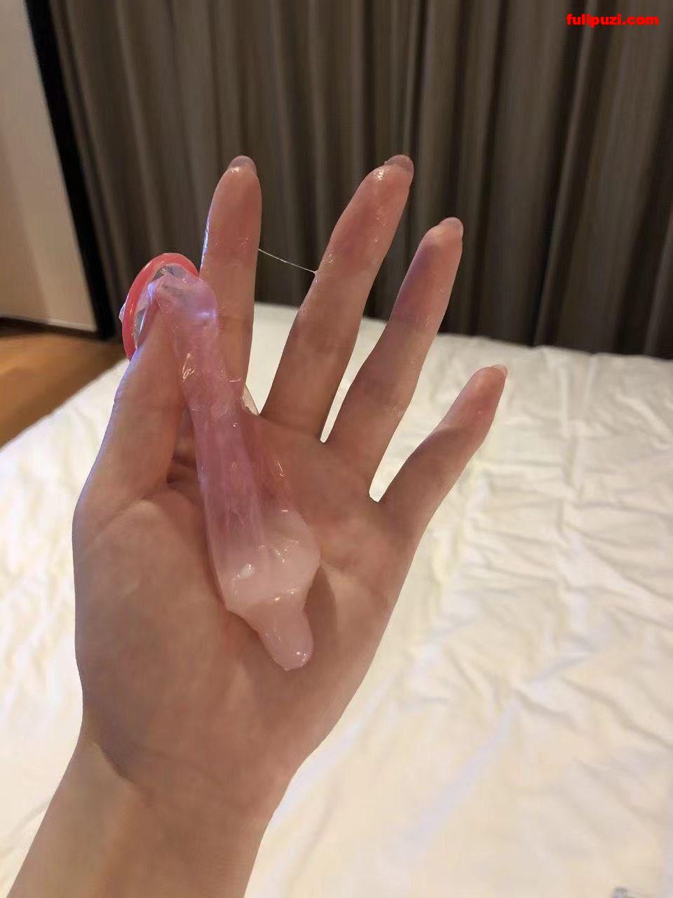 推特博主【Lvnushe】刺激绿帽视频 女主被口爆后喂了绿奴一嘴精液【25P+229V/2.06G】