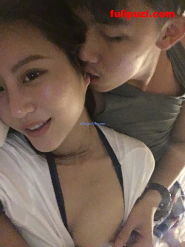 【泄密系列流出】【养眼治愈系】新婚不久的年轻情侣生活日常2 【581P/1.2G】