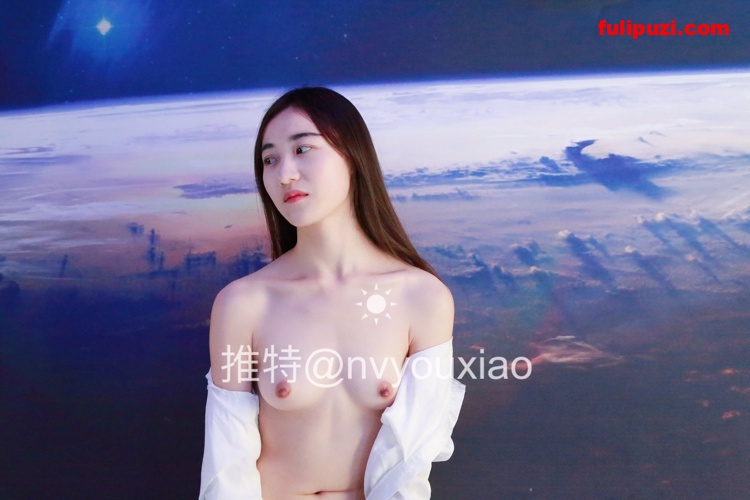 推特极品良家！女友潇潇（小雪）大尺度啪啪啪自拍合集【910P+61V/11G】