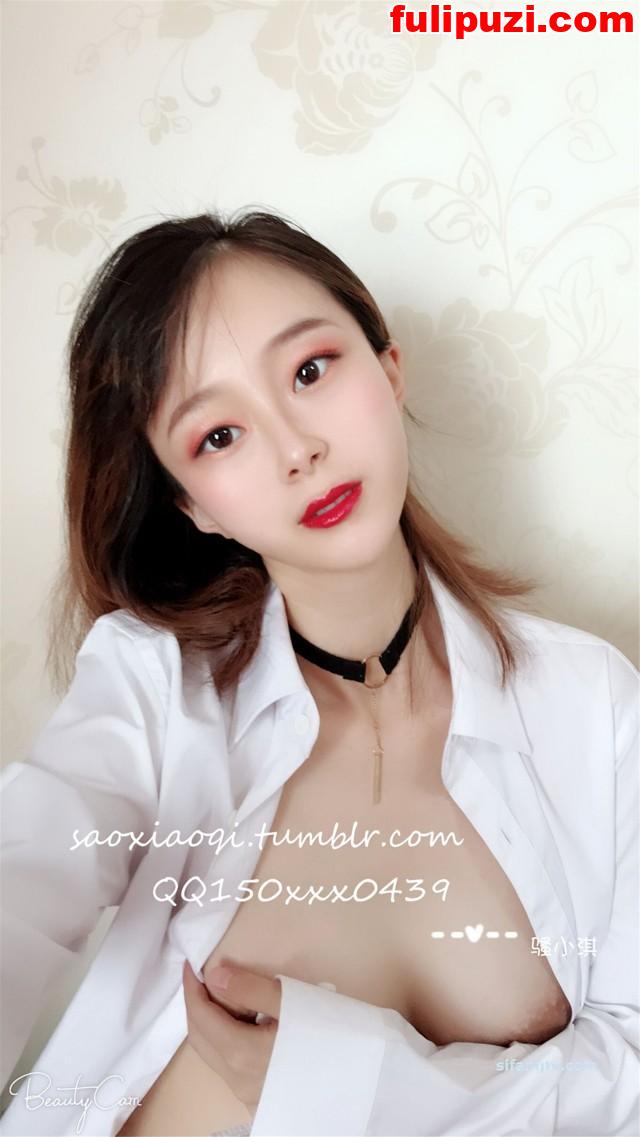 高颜值孕妇骚小琪【saoxiaoqi】怀孕了还露脸露奶露穴被射屏【28P/72M】