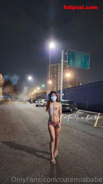 台湾气质荡妇博主cutemiababe（Cute Mia）onlyfans资源合集【324P+233V/19.7G】