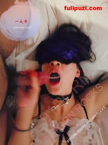 独家重磅首发！1000位91porn博主良家人妻自拍露出套图合集第1弹【48000P/8G】