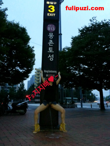 女人不愧是水做的！韩国人妻露出放尿！场面宛如瀑布急流堪称名场面【86P/10M】