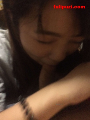 四川大学生顾娟娟情侣性爱泄密 厨房酒店宿舍寝室各种场合调戏女友【217P+1V/524M】