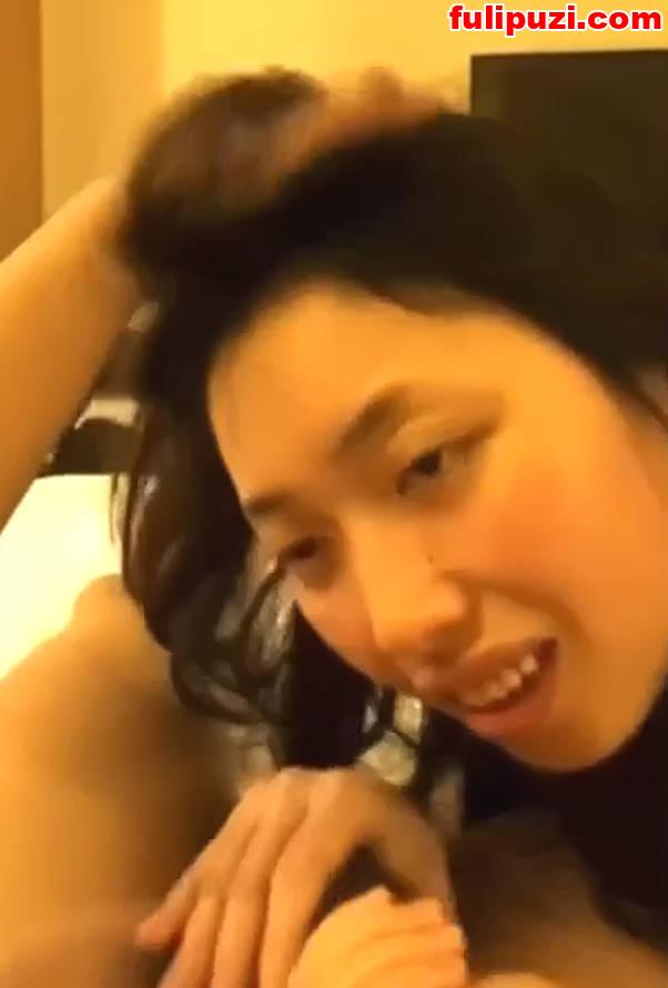 重磅吃瓜！长沙女警花【刘欣】门事件 骚话勾引小伙子调情无套内射超反差【1V/280M】