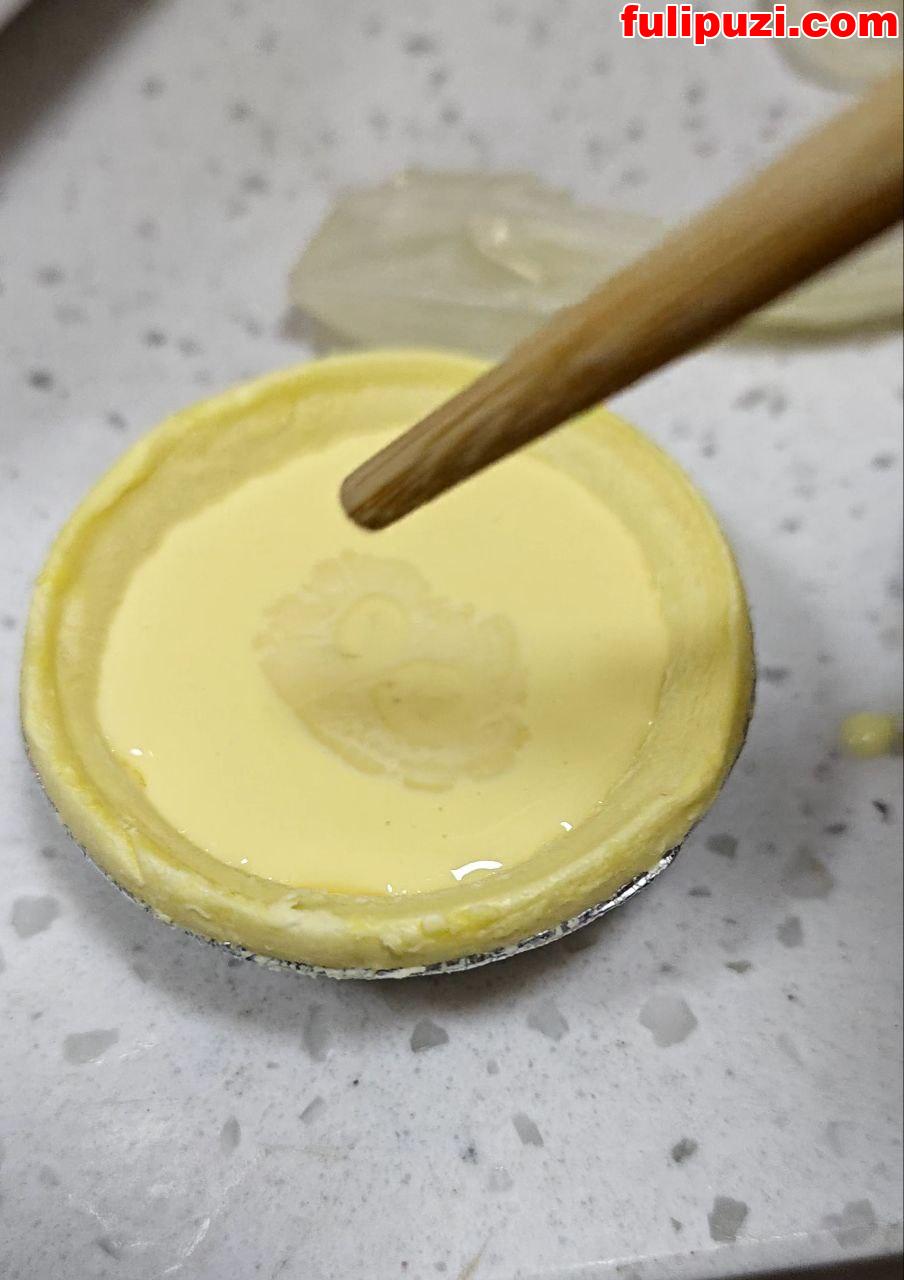 精品电报群【恋物癖加料聚集地】 各种变态老哥整活大会【1488P+321V/4.78G】