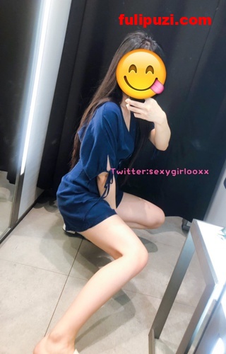 齐B牛仔小短裙真给劲！ 台湾小爱福利自拍合集【69P/20M】