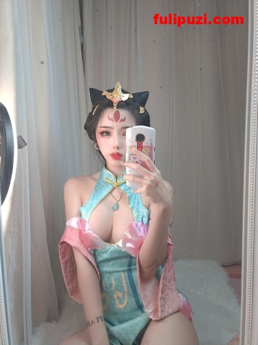 Cospaly女神钛合金TiTi 天价会员流出杀戮都市肛塞兔女郎+杨玉环两套【54P+1V/325M】
