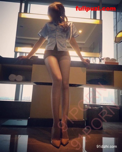 独家重磅首发！91porn良家人妻自拍露出套图大合集【65000P/13.3G】