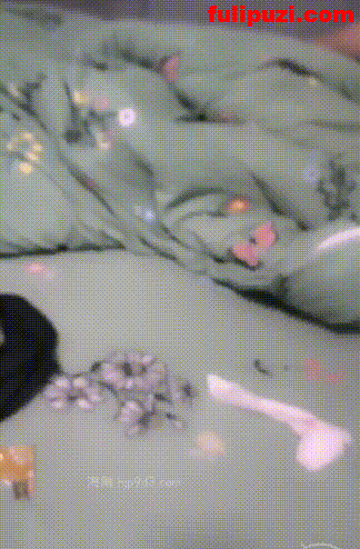 海角大神【一家人的幸福生活】封神乱伦 操了屋檐下的妈妈姐姐又上了姐姐闺蜜【284P+23V/2.74G】