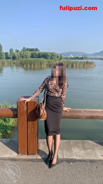 海角大神【孤儿日寡母】乱母合集 把我姥姥灌醉后我和妈妈在客厅偷情【417P+29V/4.78G】