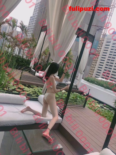 长腿黑丝满分身材！ 性瘾退役空姐【bilibili】推特福利露出自拍【2400P+110V/873M】