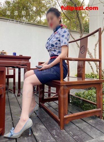 各种高端S级女神良家人妻群P露出女女群调 淫乱大神【海盗船长】推特极度淫靡福利【1140P+300V/3G】
