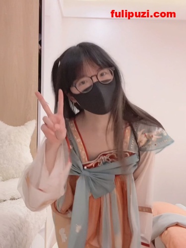 邻家小妹心动的感觉！很多人都在求的眼镜妹合集【7V/7.31g】