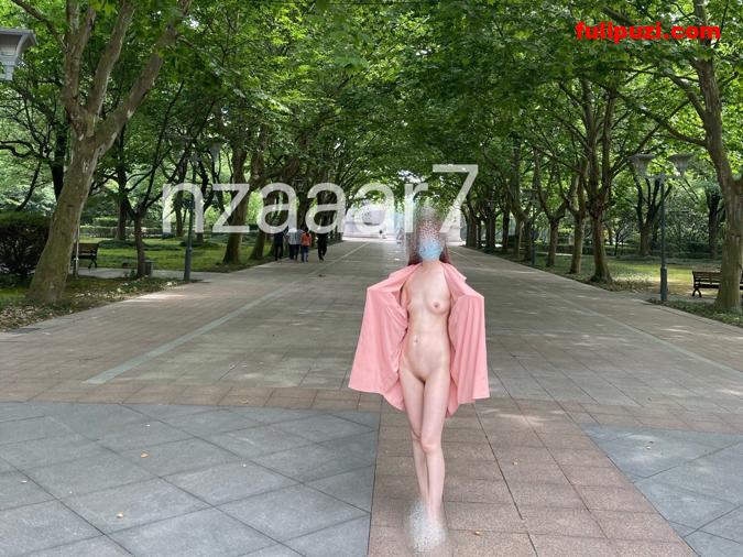推特极品反差人妻【wuxinz3333】绝版福利 露出车震毒龙口交深喉全能战士【233P+32V/131M】