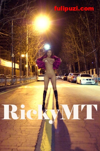 韩国Soranet骚货系列：这奶子是圆规画的吧！韩国乳神人妻RickyMT风骚自拍套图【230P/53M】