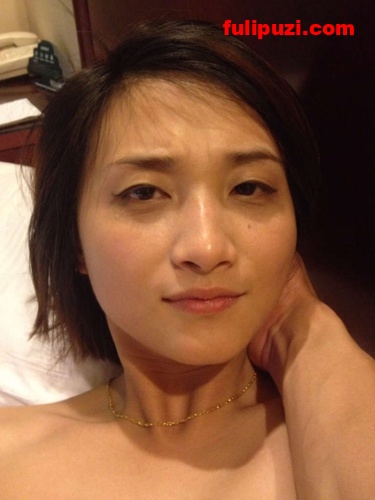 经典系列：镇江少妇开房自拍流出完整版【104P/10V/1.82G】