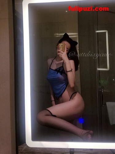 推特4W粉丝福利姬uttdiixycute 1314会员福利视图裸舞合集+推特作品【325P+11V/505M】