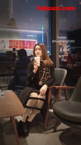 清一色长腿大胸高颜值美女！推特大神海王有灵魂的会长捕鱼作品合集【72P+18V/1.2G】