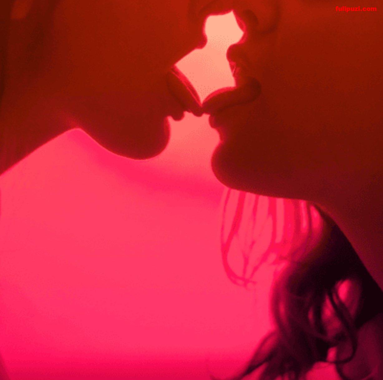女上女女长腿制服高跟！推特女神级香港人妻【Deephouse】顶级福利【477P+30V/217M】
