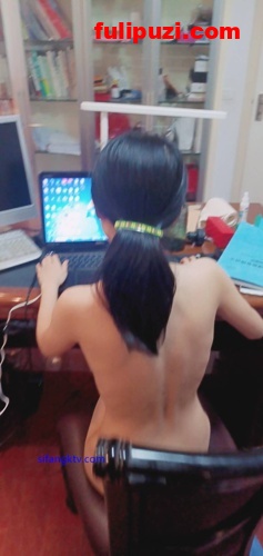 鄂州一家亲乱伦事件毁三观 父母从小培养某大学法律系的女儿【517P/1V/323M】