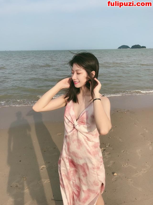 这么多瓜一次吃个够第二弹 精选N套国内反差婊情侣自拍吃瓜合集【2241P+359V/72G】
