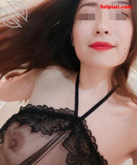 海角大神【爱乱伦爱约炮】双杀老妈和姨妈 操得妈妈舒服的胡言乱语直喊我老公【325P+15V/1.06G】