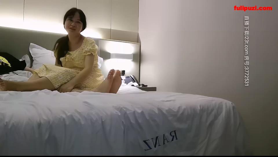 泡良大佬【白嫖探花】打着恋爱名义约炮小合集 极品美女卖酒妹勾搭到开操全程【16V/15G】