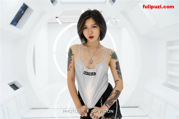 全裸访谈是精华！极品女神舌尖上的菊花大尺度自拍露出小合集【14V+160P/7.06G】