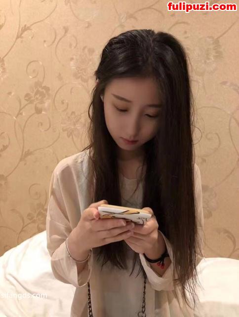 【精品泄密】杭州施芮雯等6位美女图影泄密【60P+29V/513M】