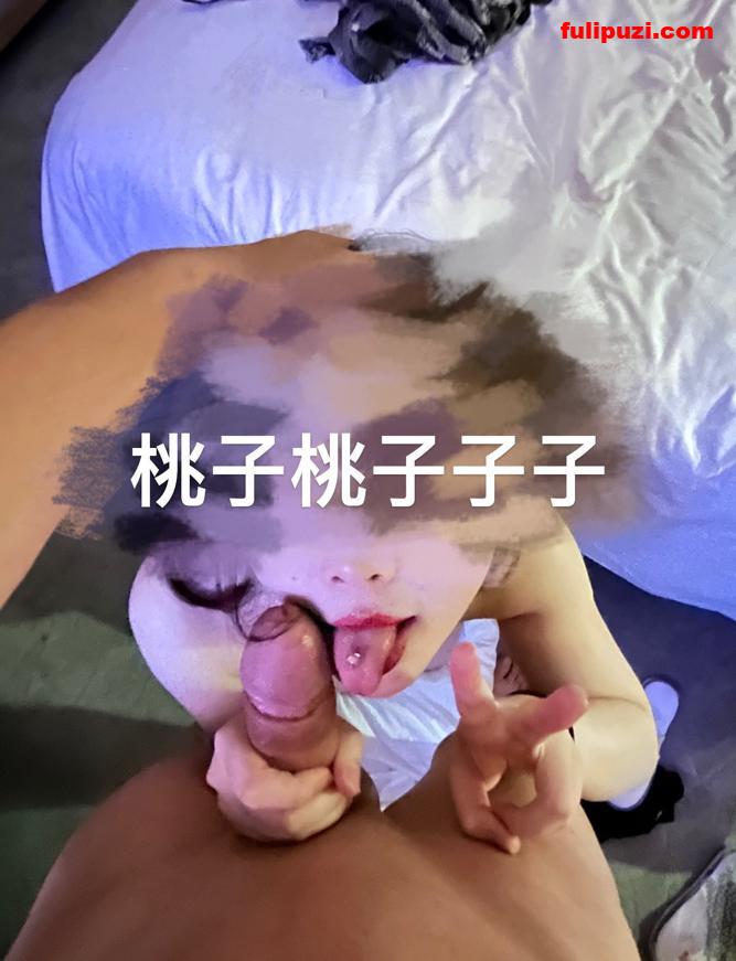 推特18CM大屌博主【桃子】约炮合集 操尿美女口含肉棒双手比耶【74P+40V/300M】