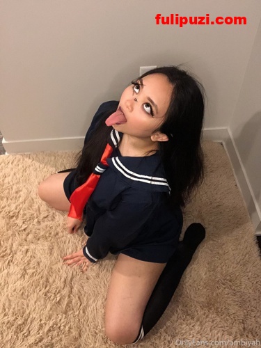Onlyfans网红@ambiiyah合集 高潮反差脸这表情有谁扛得住！【1255P+234V/19.3G】