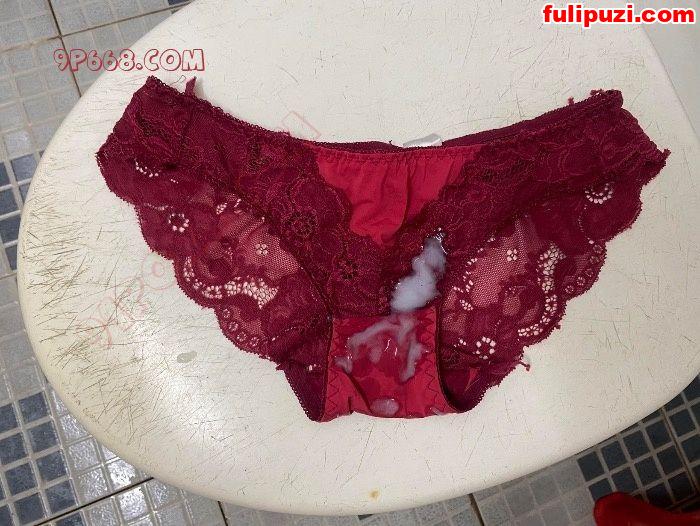 91淫妇【shou1247185303】逆天自拍 和宝贝儿子户外亲密羞耻私拍【166P/17M】