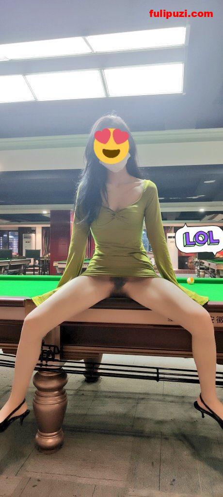 草榴博主【mouse_32】小母狗深夜福利系列合集 阅屄无数最爱还是白虎馒头穴【2941P/795M】