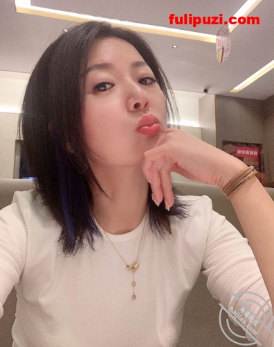 重磅！收费论坛超强乱伦首发！海角【听风操小妈】与性感后妈刺激偷情口暴肛交浴血奋战！【185P+19V/2G】