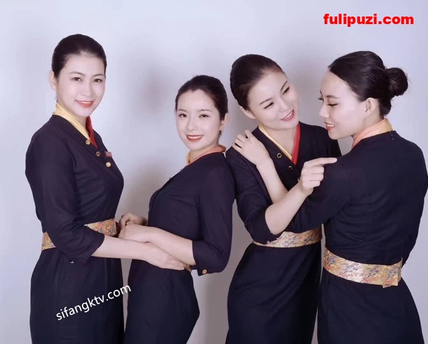 真实空姐稀缺航空三部曲 2021各大航空美丽空姐不与人知的真实反差【44P+288V/4.34G】