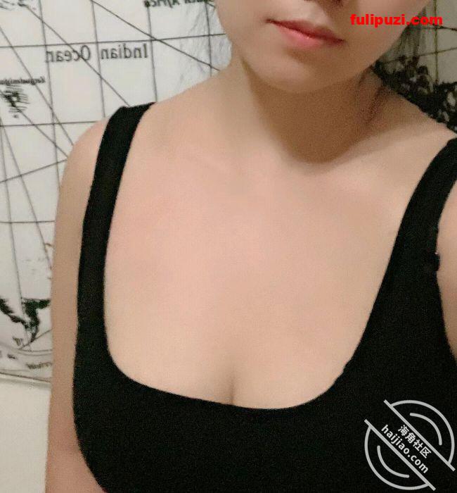 海角色妈【教师母亲萍姐】勾引儿子乱伦全集 教师母亲当儿子女朋友面与儿子偷情【240P+11V/4.98G】
