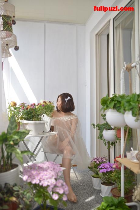 牛逼夫妻！老婆在老公面前露点拍私房婚纱照【625P/4.66G】