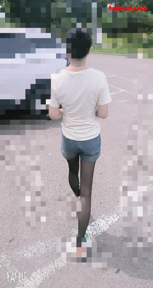 海角大神和老婆&极品丈母娘的乱伦秘事 媳妇想看我操丈母娘双飞母女姐妹花【473P+46V/5.3G】