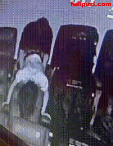 推特猎奇啪啪啪小视频系列7 电影院后入变装全裸高尔夫闹市裸奔【164P+780V/2.91G】